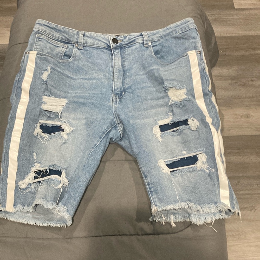 Distressed Denim Shorts with White Stripes great condition